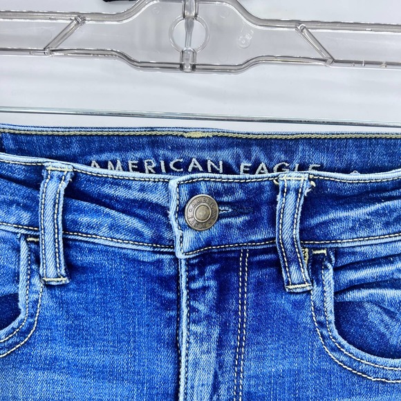 American Eagle Outfitters Distressed High Rise Jegging Medium Wash Jean Size 2 - Picture 9 of 9